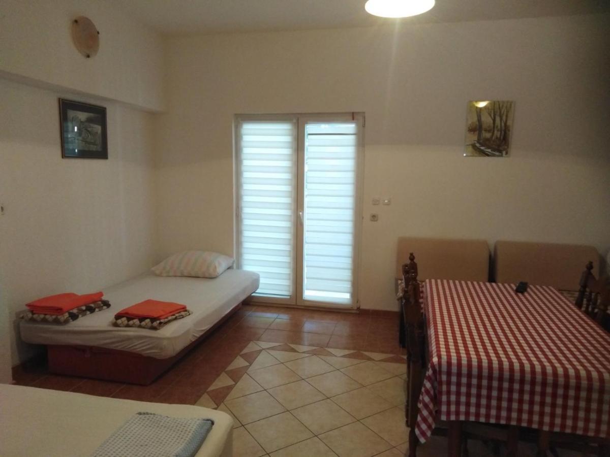 ויר Apartman Ivica מראה חיצוני תמונה
